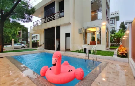 The Glass House 5BHK