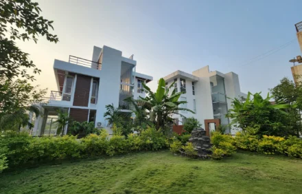The Glass House 6BHK